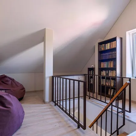 Aidaras Гостьовий будинок 3*