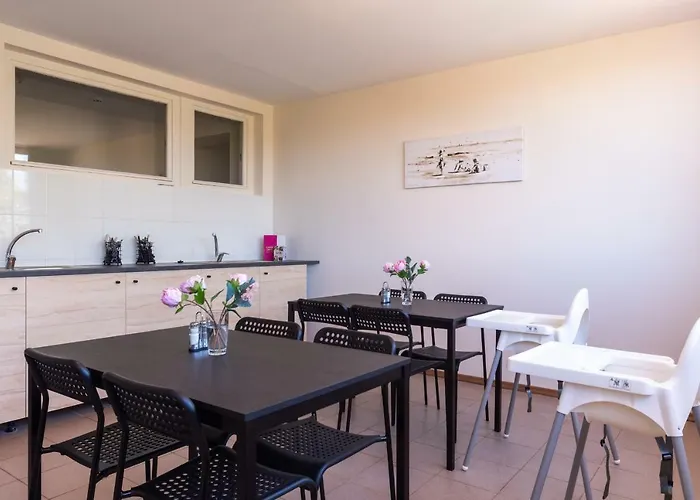 Гостьовий будинок Aidaras 3*